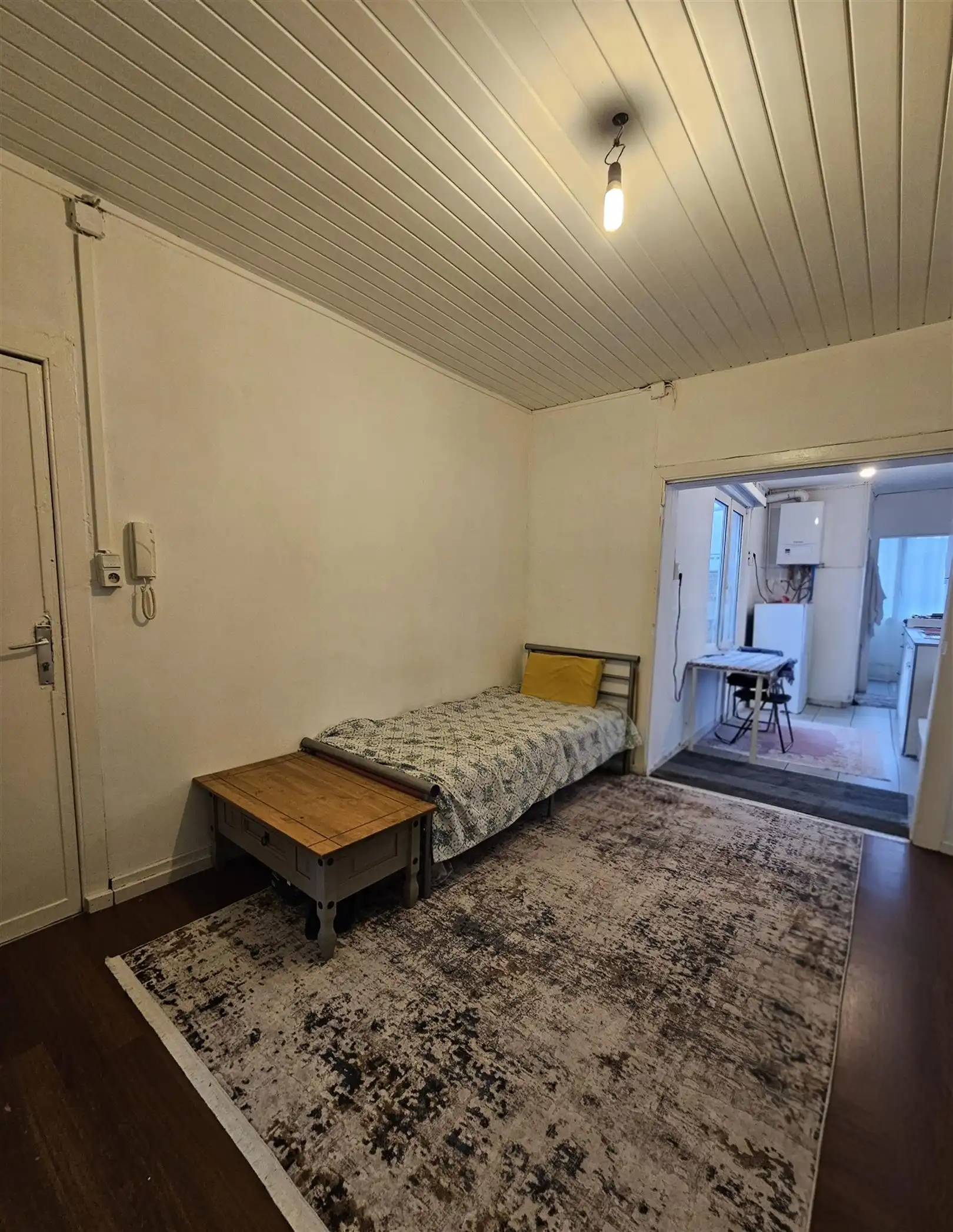 Woning ingedeeld in 3 appartementen foto 17