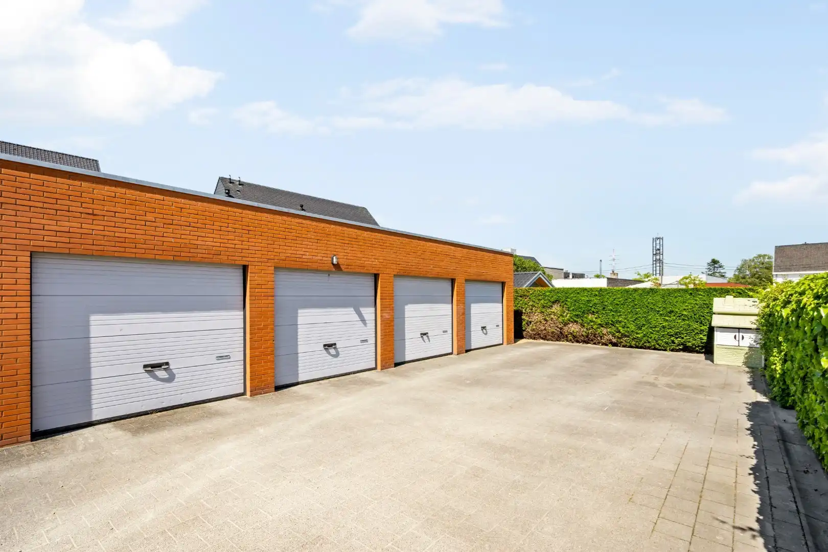 Halfopen woning met 3 slaapkamers, garage en tuin in Ardooie foto 18