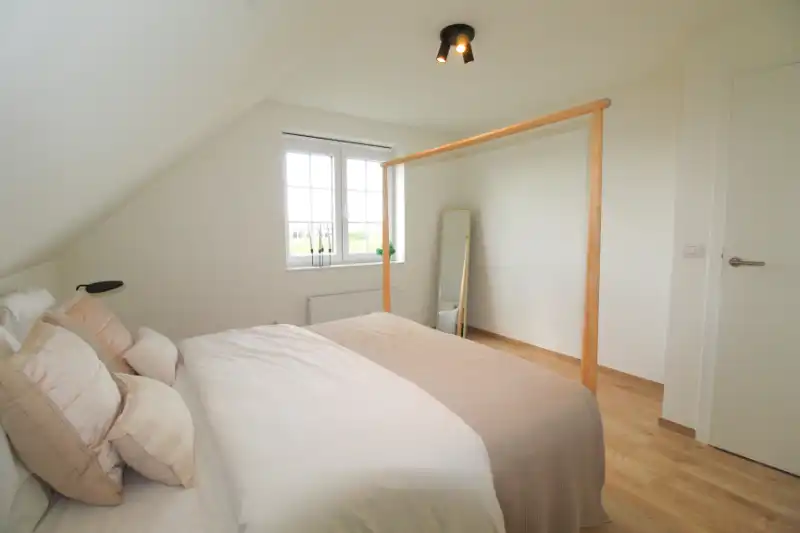 Ruime nieuwbouwwoning te Roeselare foto 8