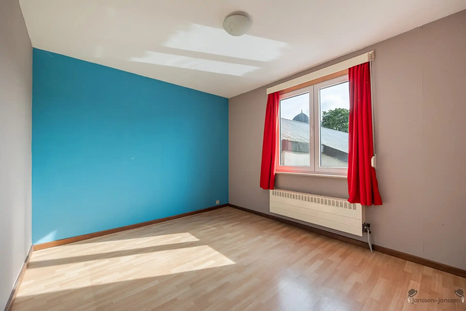 Charmant appartement van 83m² nabij centrum Merksem. foto 11