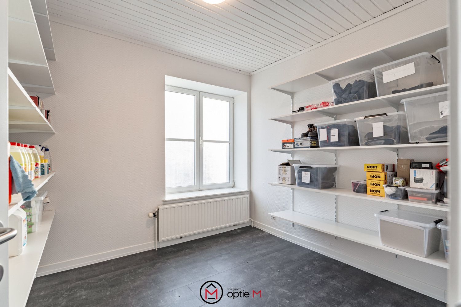 Gebouw met 3 appartementen, 2 kantoren & werkplaats in Bilzen foto 32