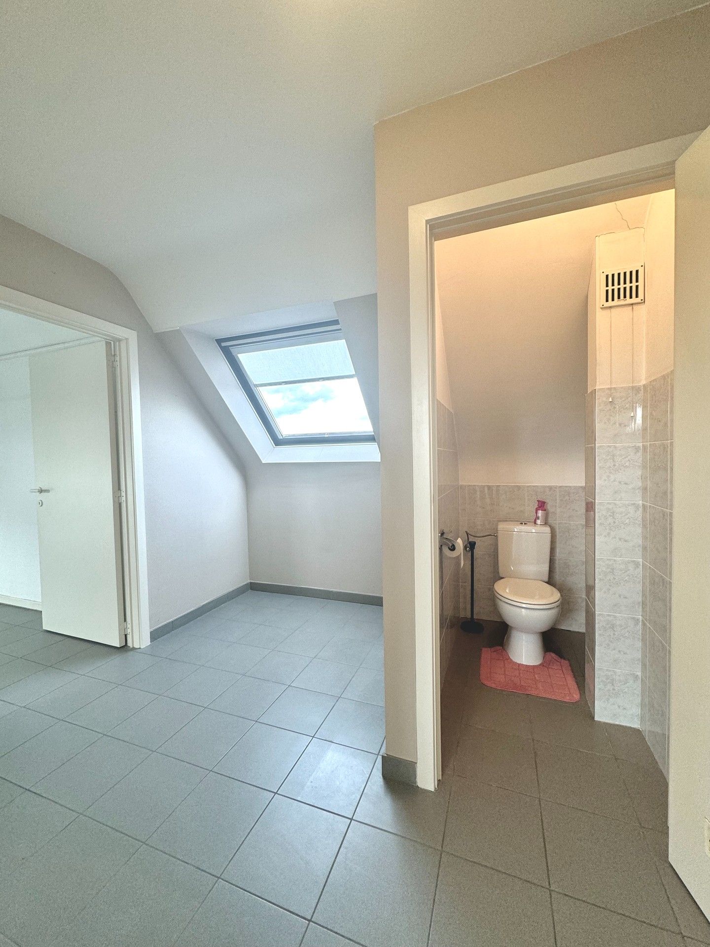 DUPLEX APPARTEMENT MET 3 SLPKS, TERRAS & GARAGE foto 30