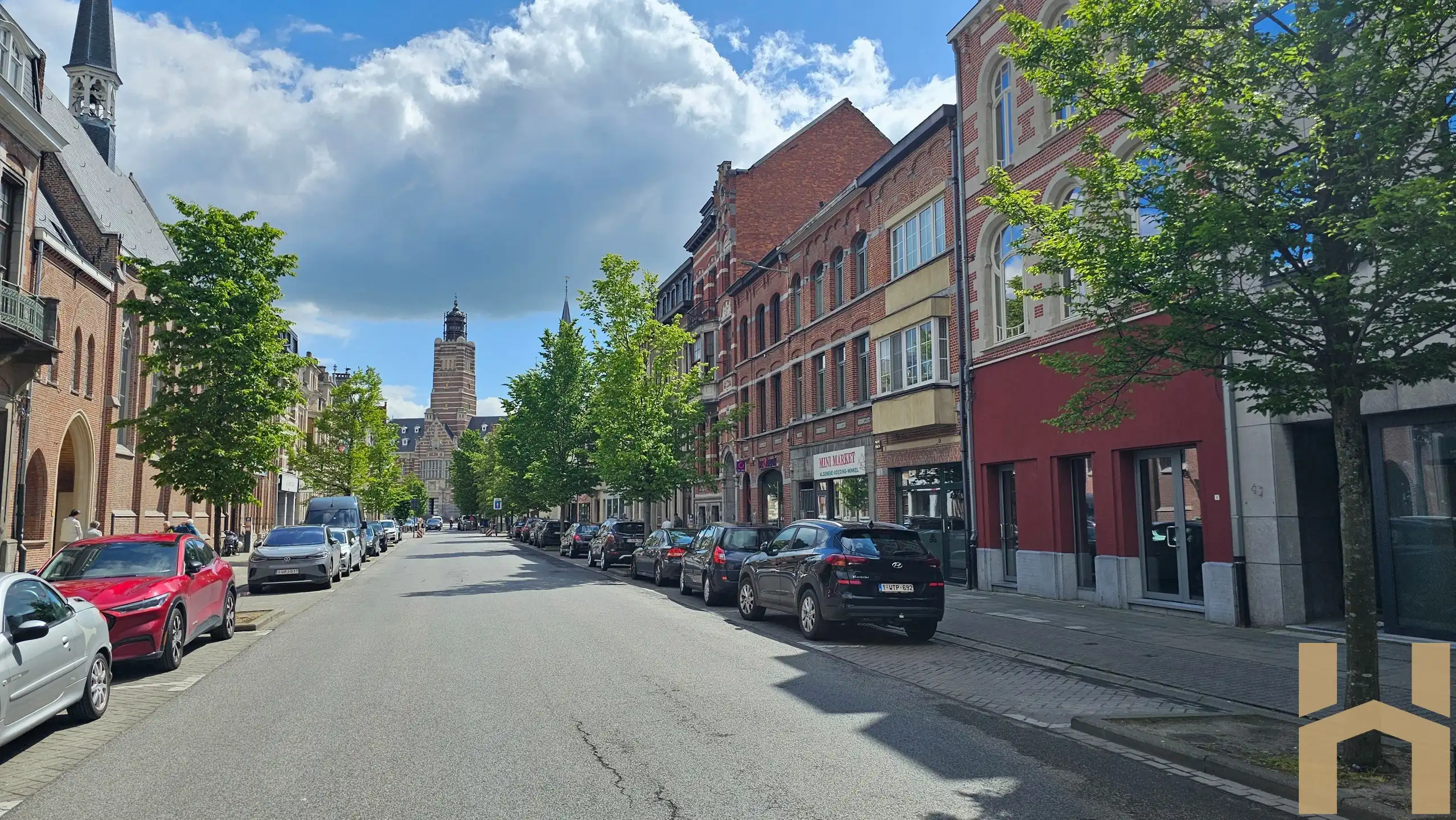 Eigentijdse handelsruimte in het centrum van Dendermonde foto 2