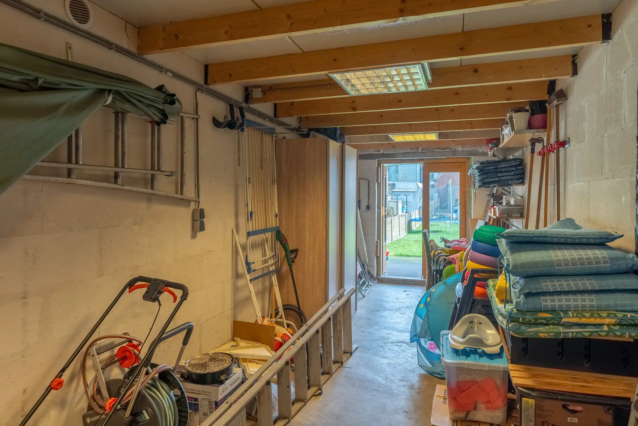 Gerenoveerde woning met 3slpk nabij centrum Turnhout foto 30