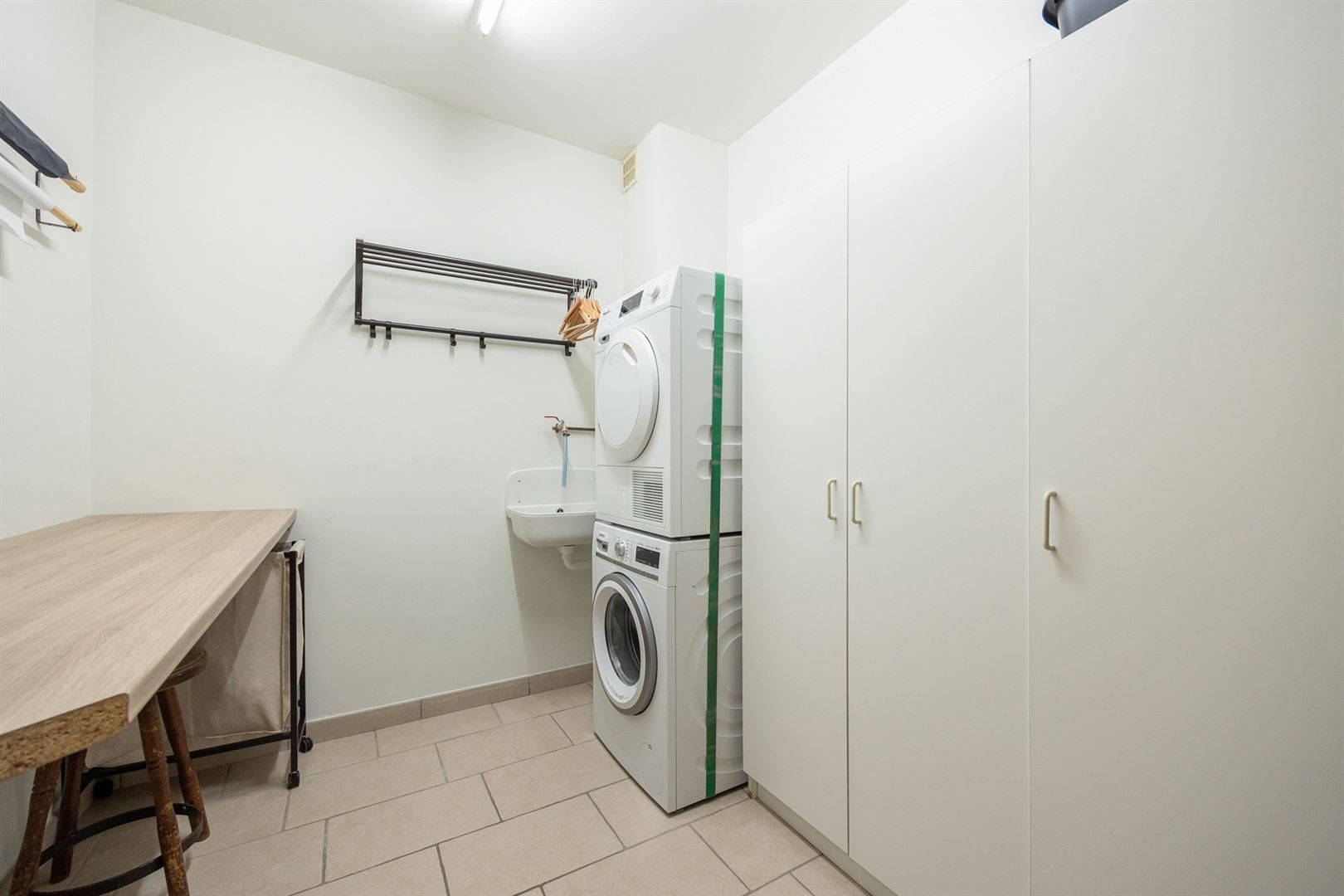 Appartement met twee slaapkamers en garage foto 9