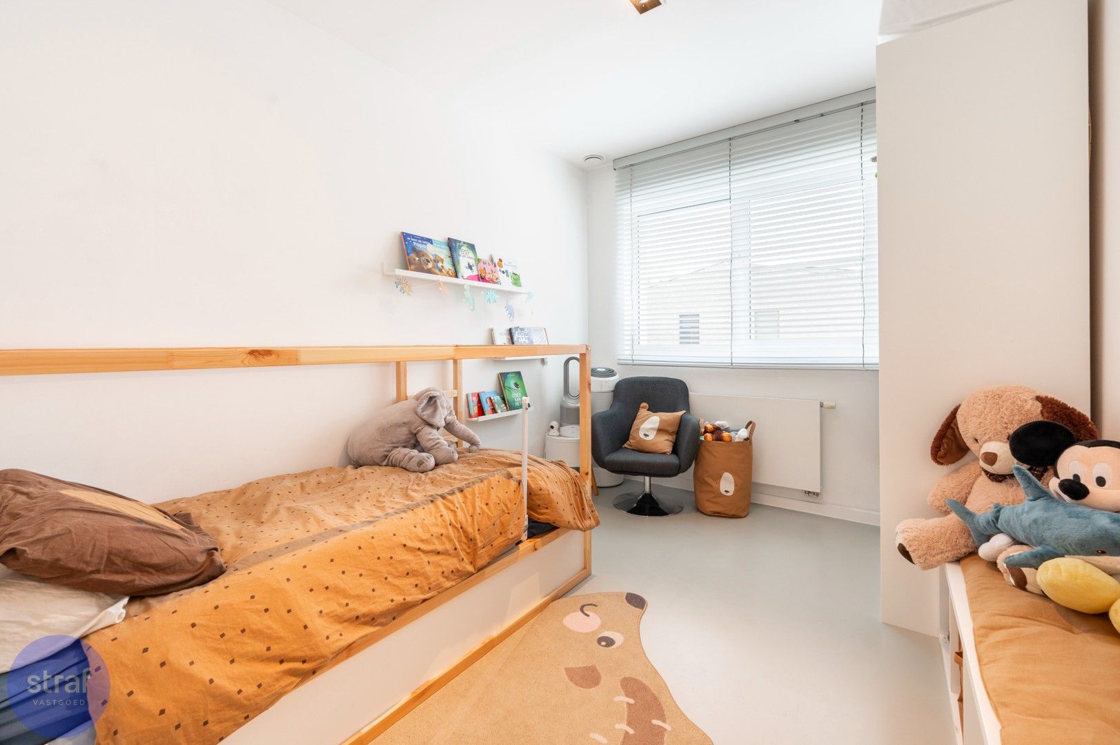 Moderne woning met leuke tuin op Regatta foto 12