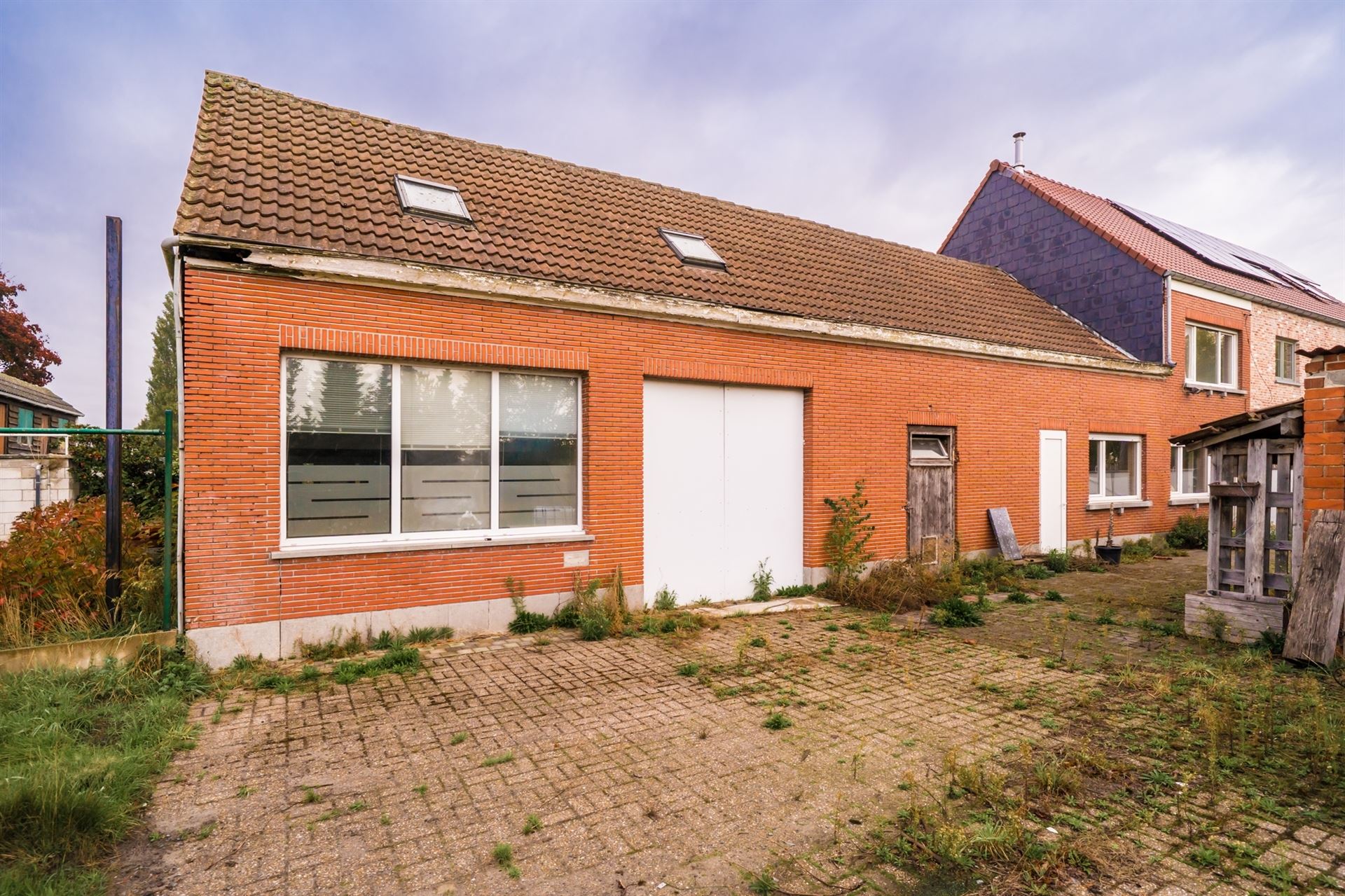 Woning voor totaalreno of heropbouw op perceel van 3.391m² foto 2