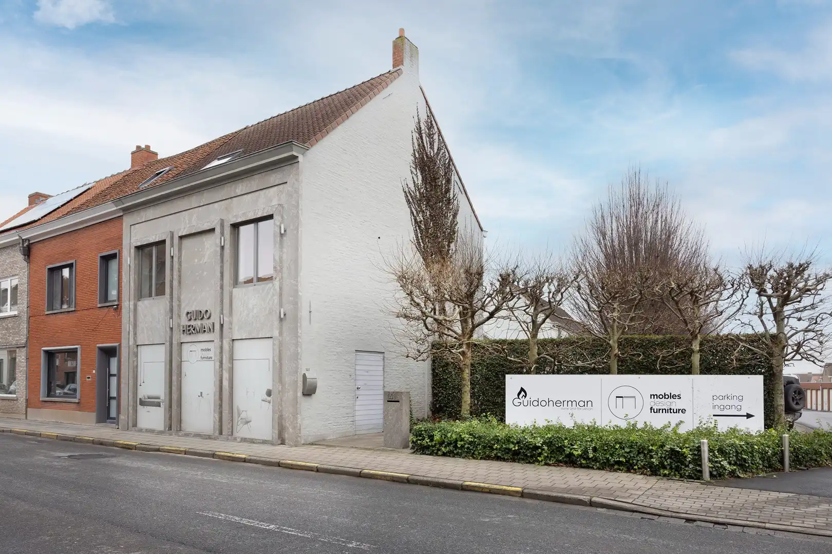 Woning met grote garage en mogelijk kantoor of praktijk. foto 5