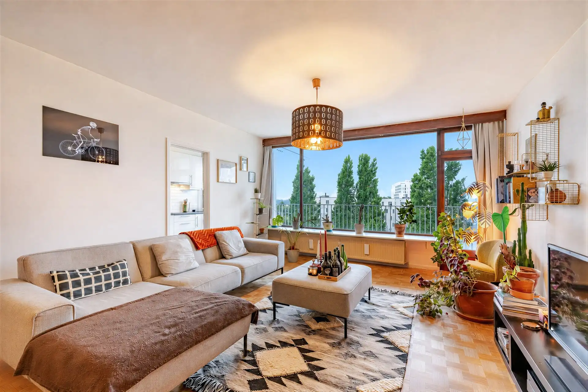 Fantastisch instapklaar appartement met 2 slaapkamers foto 4