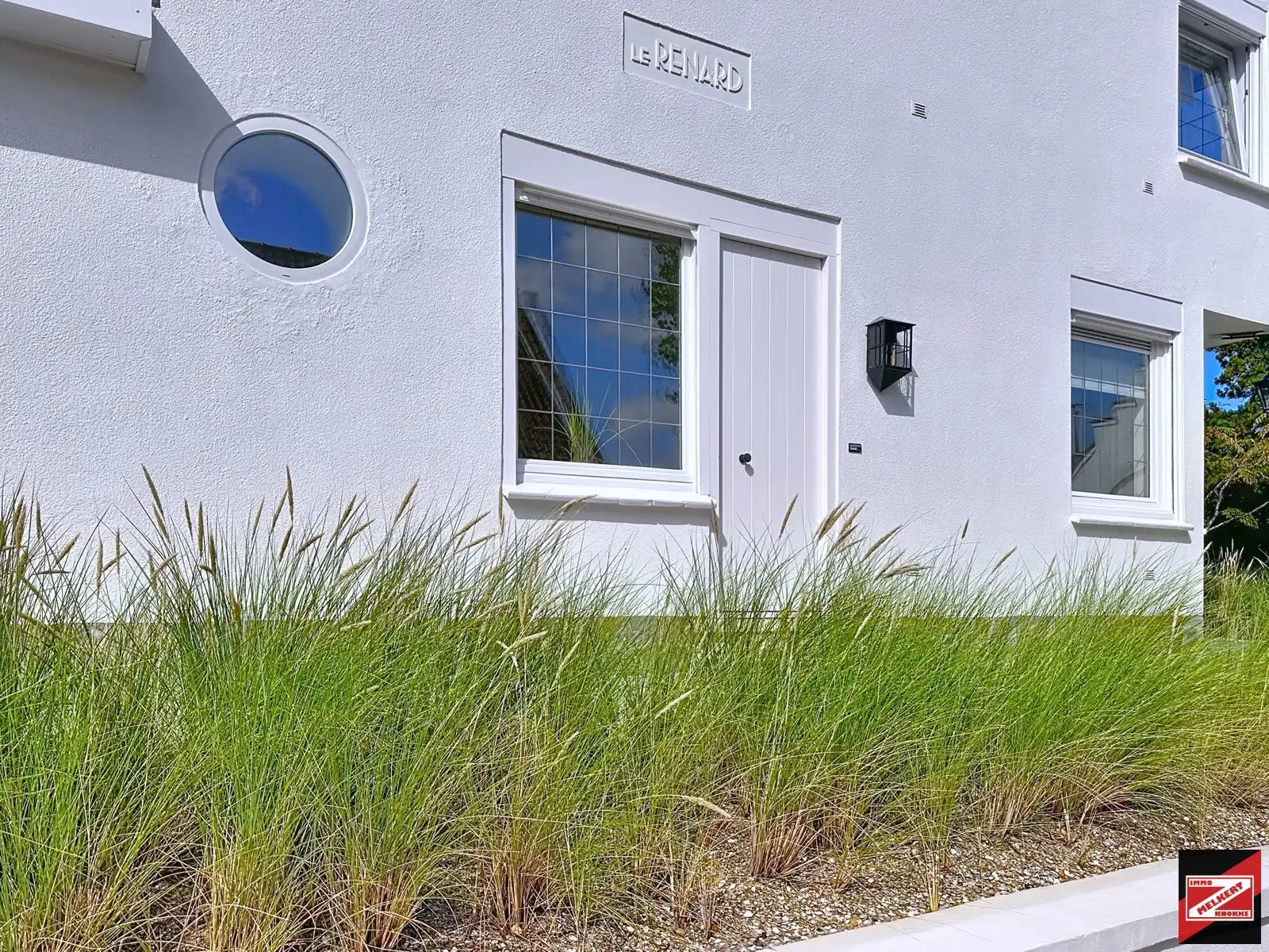 Halfopen te huur foto {{pictureIndex}}