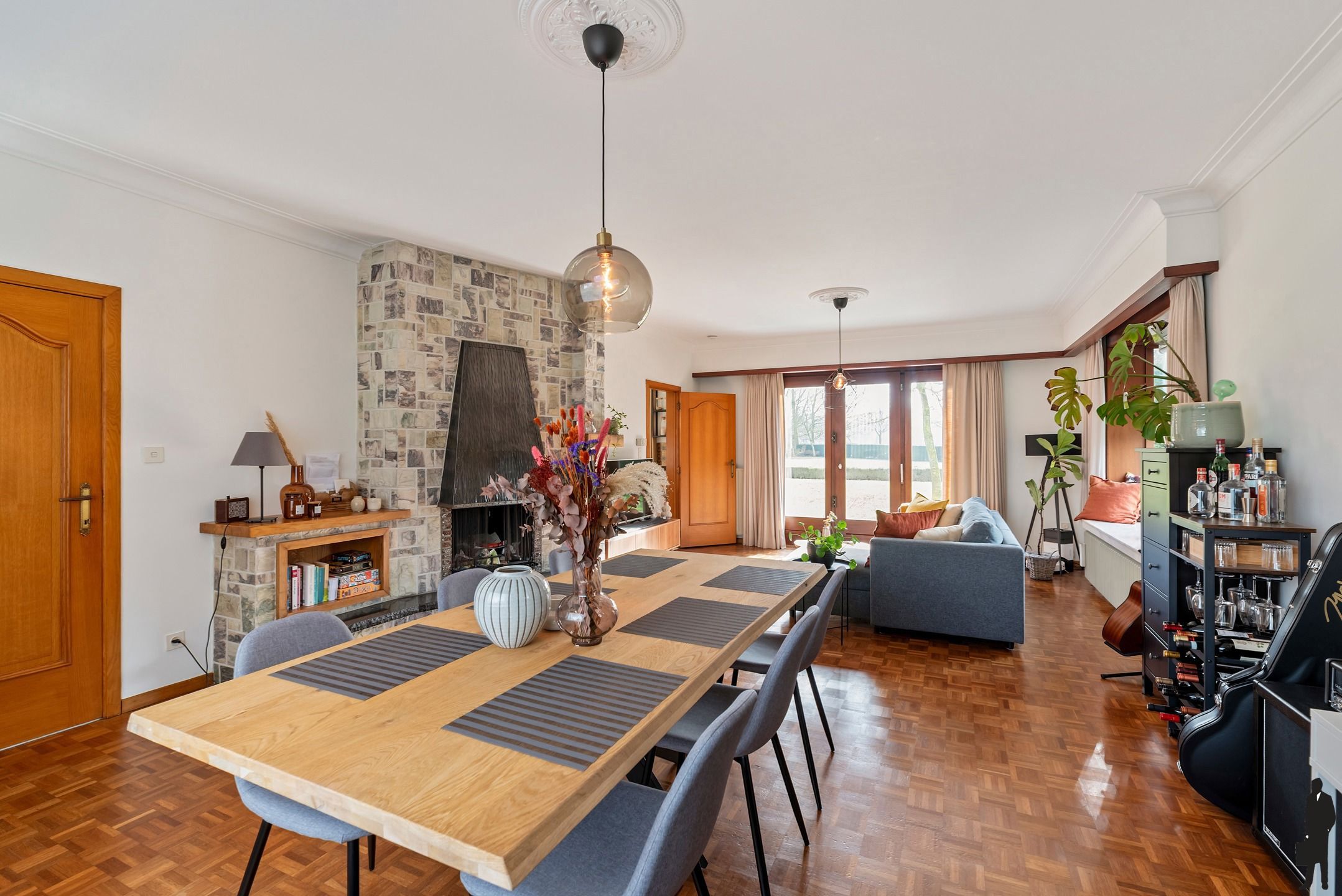 Woning met 3 slaapkamers op perceel van ca. 3.352 m² foto 5