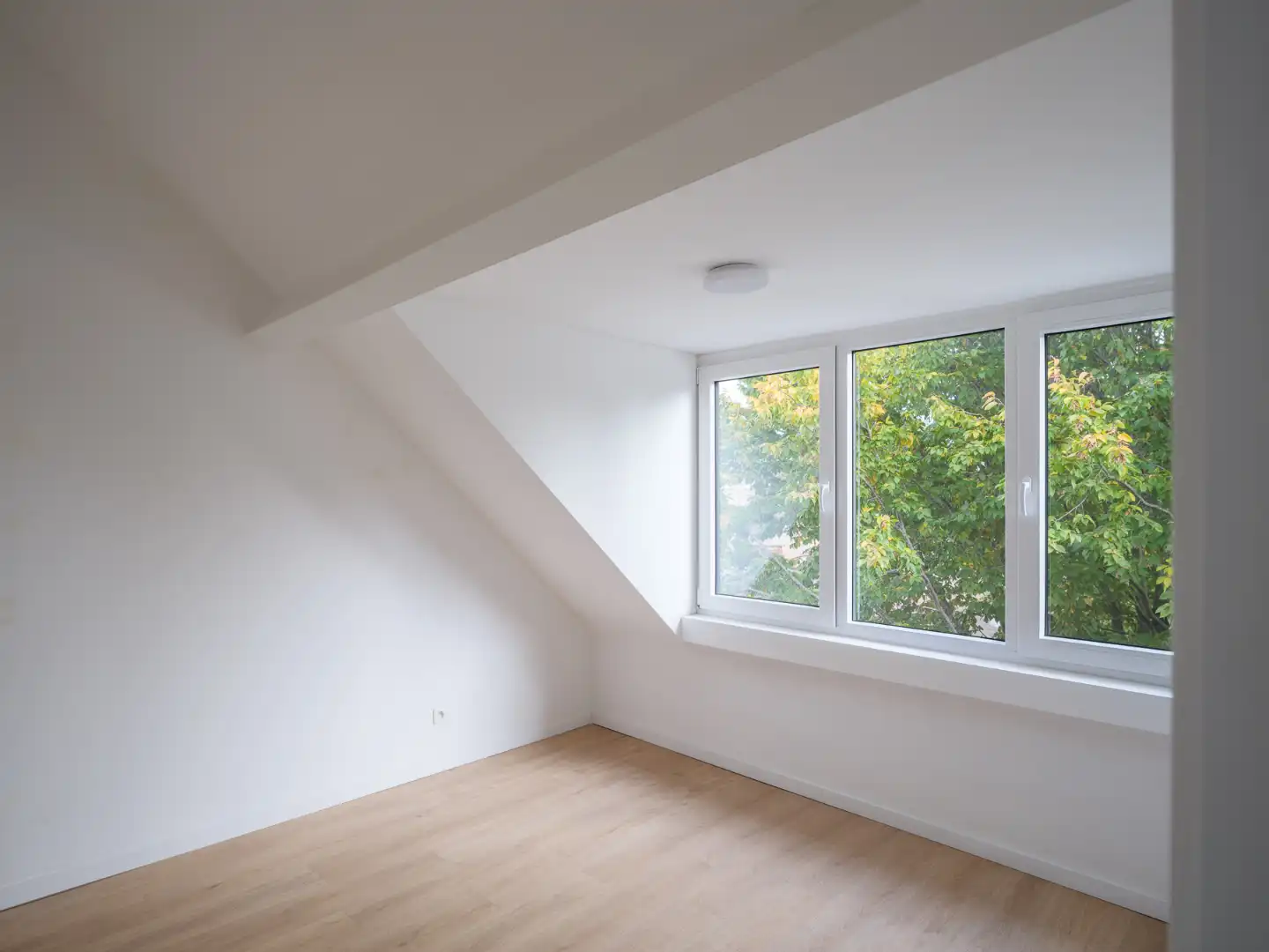 Gerenoveerde woning met drie slaapkamers aan de rand van Gent foto 12