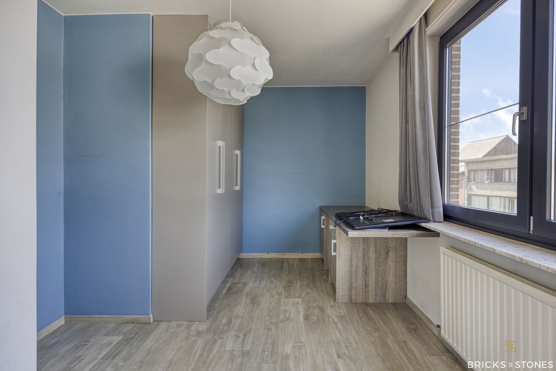 Instapklare woning met riante handelsruimte! foto 11