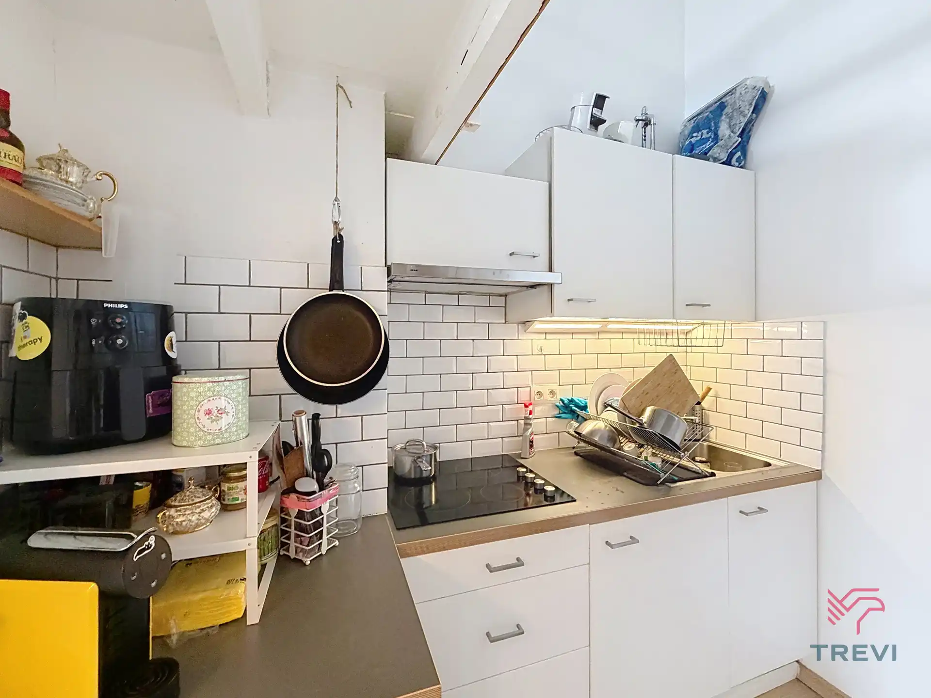 Gemeubileerd 1-slaapkamerappartement! foto 6