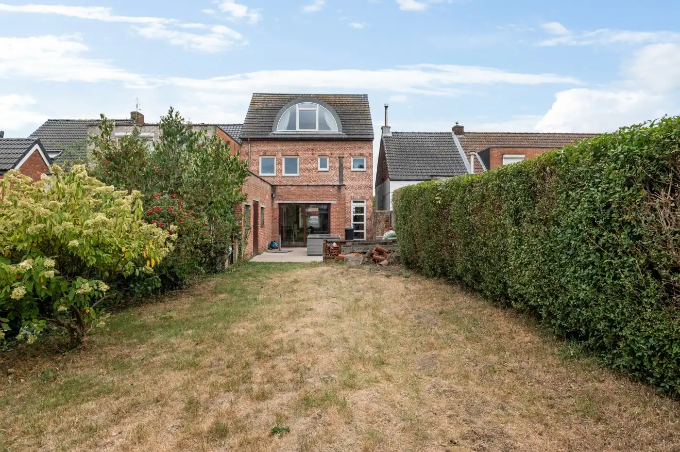 Centraal gelegen, ruime woning met 3 slpk. en tuin foto 27