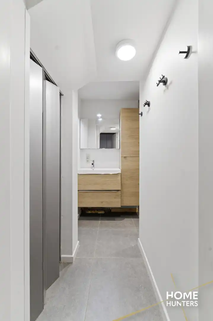 Instapklare woning met 3 slaapkamers op gunstige ligging te Ieper! foto 7