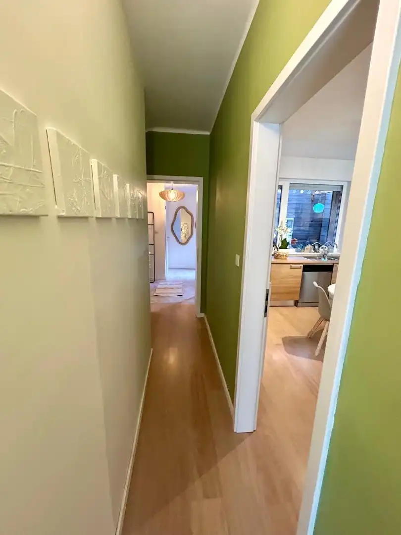 Ruime en gerenoveerde stadswoning met 5 slaapkamers, garage en twee badkamers in hartje Blankenberge foto 7
