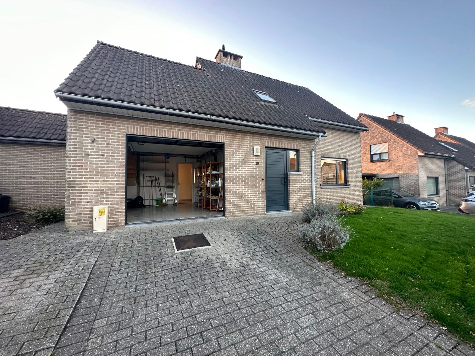  Ruime 3-Gevelwoning met tuin en uitzicht op groen foto 18