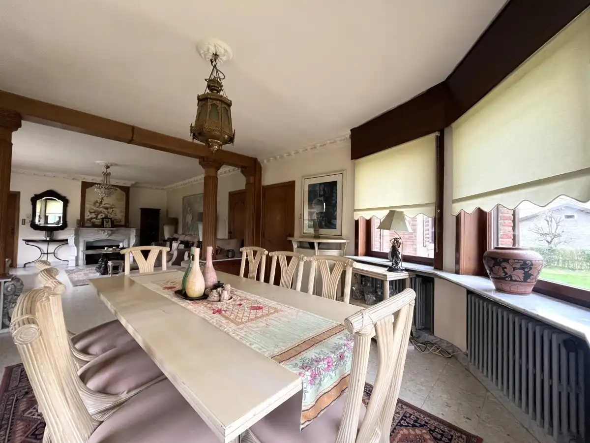 Roeselare – Unieke karakterwoning met ruime tuin foto 10