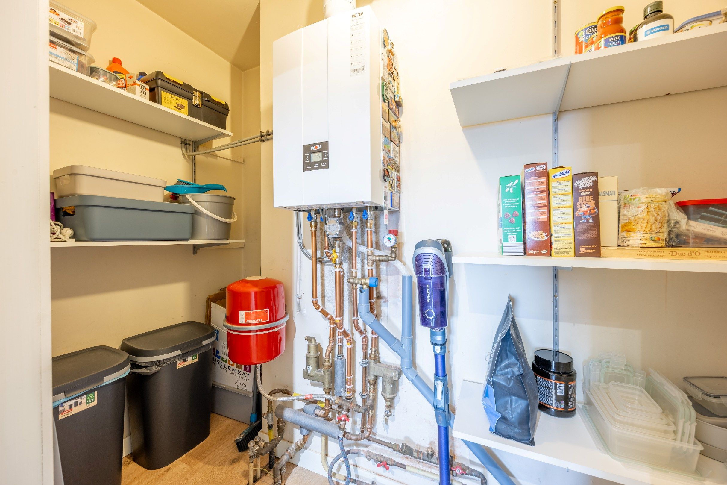 Instapklaar appartement met twee slaapkamers foto 8