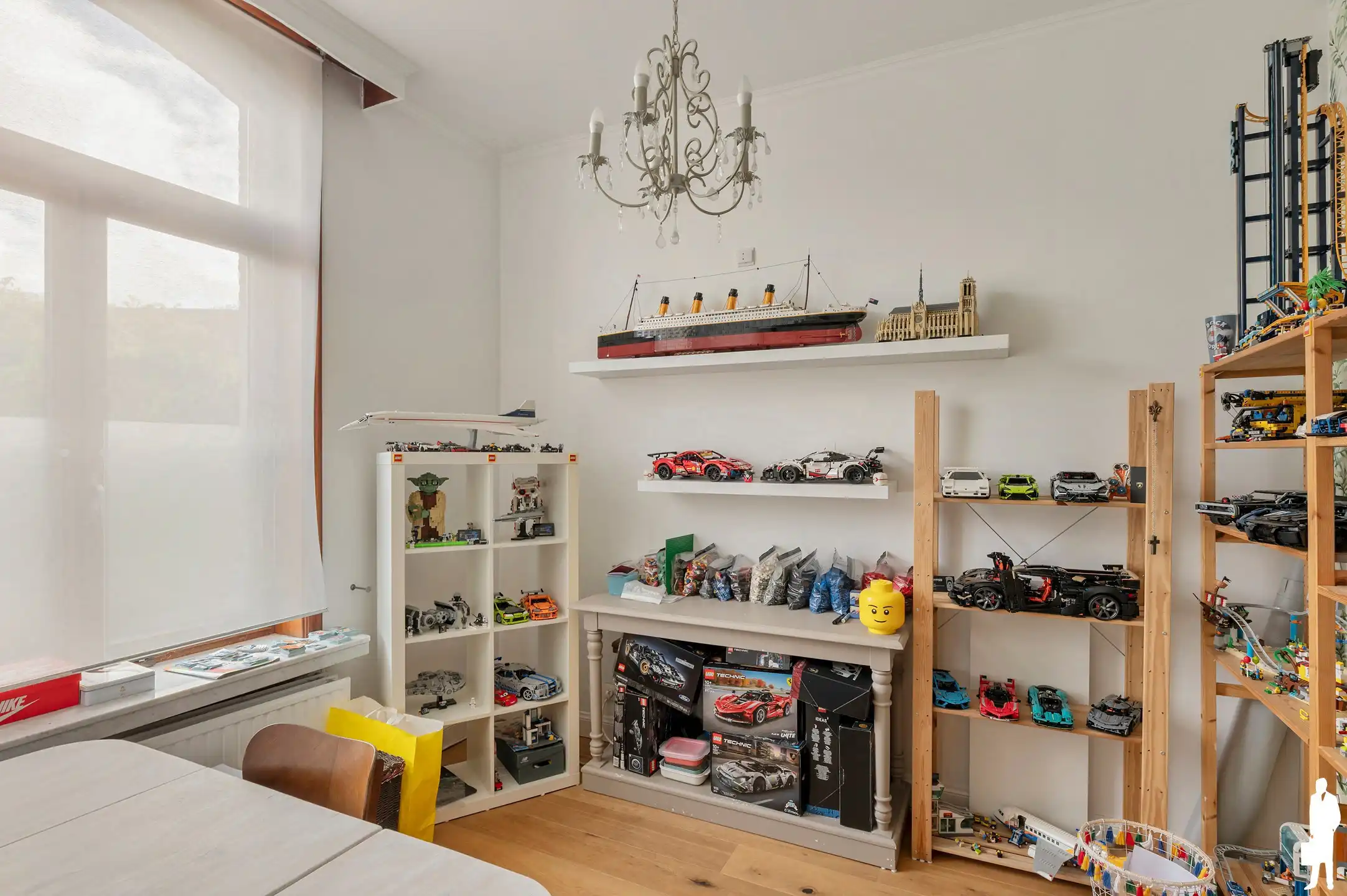 Karaktervolle woning met 6 slk, zwembad + atelier  foto 22