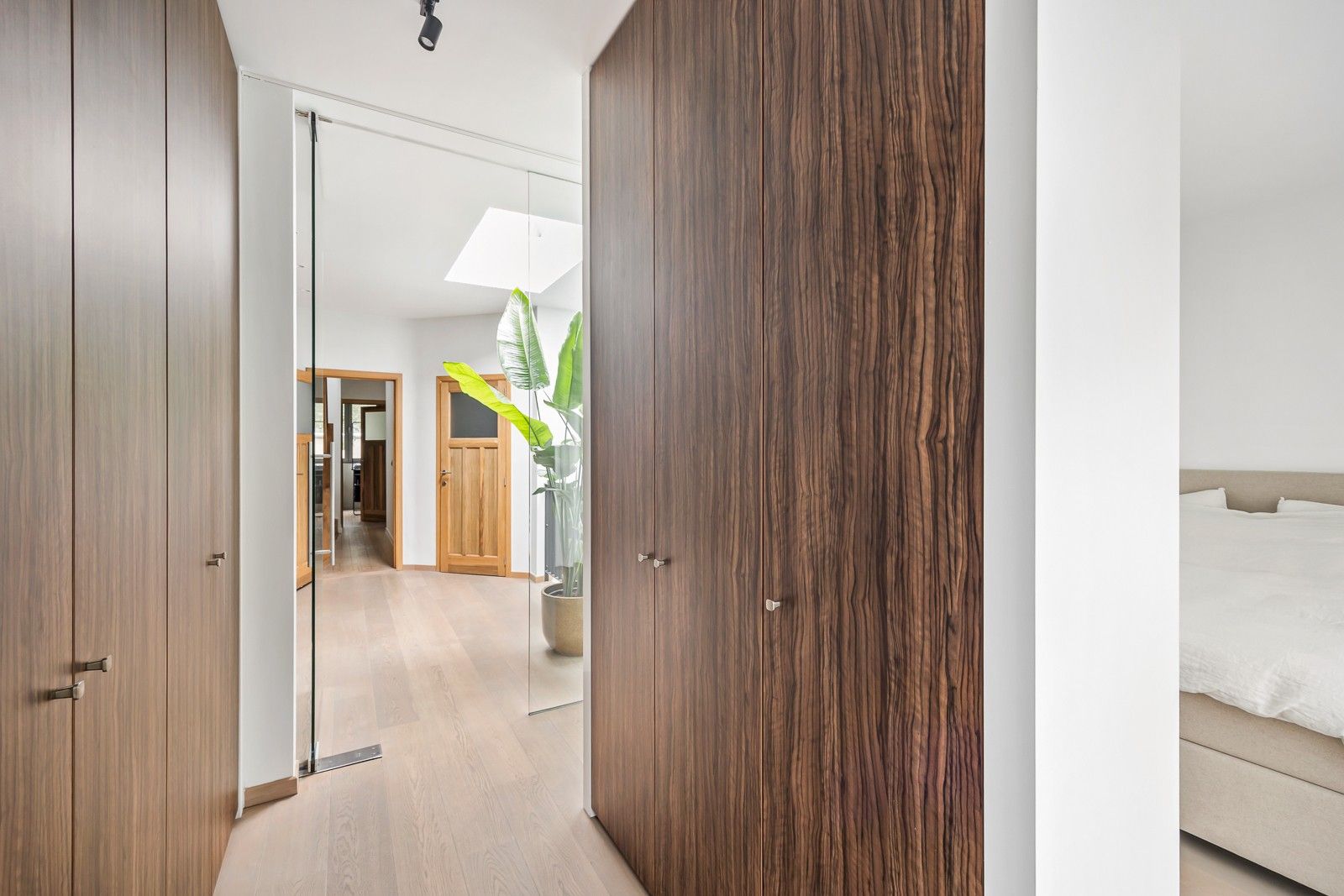 Prachtige hedendaagse herenwoning in de geliefde wijk Pulhof in Berchem foto 12