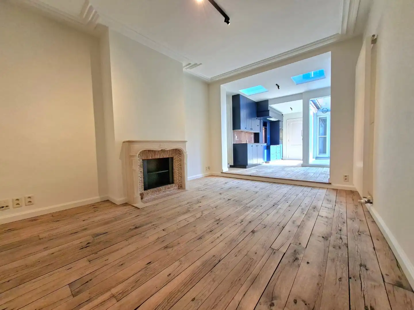 Ruim triplex appartement met 2 terrassen foto 5