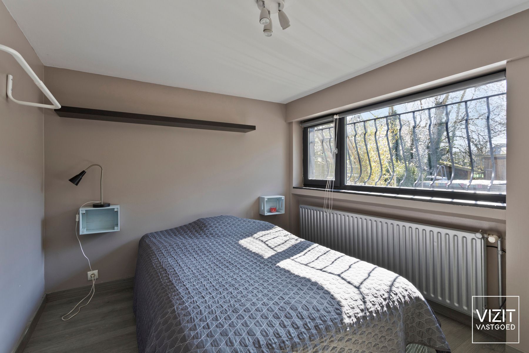 Uitstekend gelegen villa met 4 slaapkamers foto 14