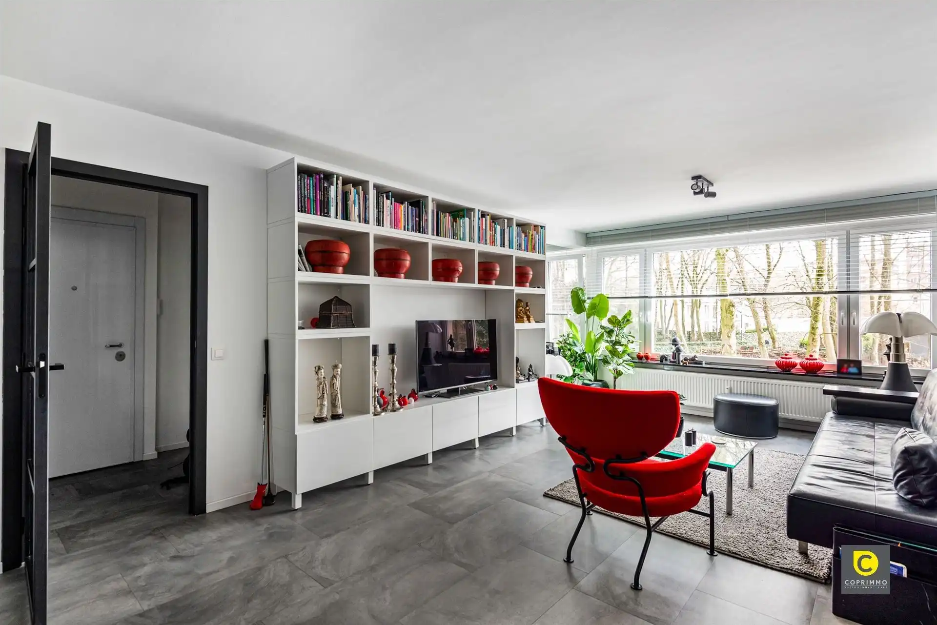 Recent gerenoveerd 2 slpk app met airco en terras! foto 2