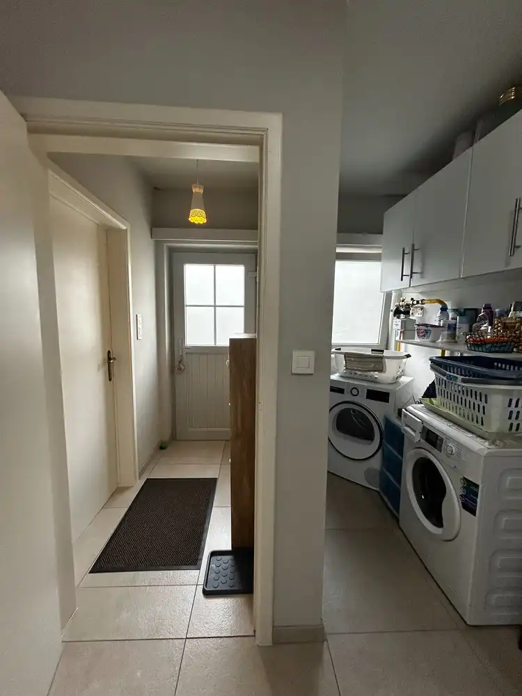 Instapklare gerenoveerde woning op 11a 75ca met prachtige, zuidgerichte tuin aan natuurgebied De Maten in Genk. foto 39