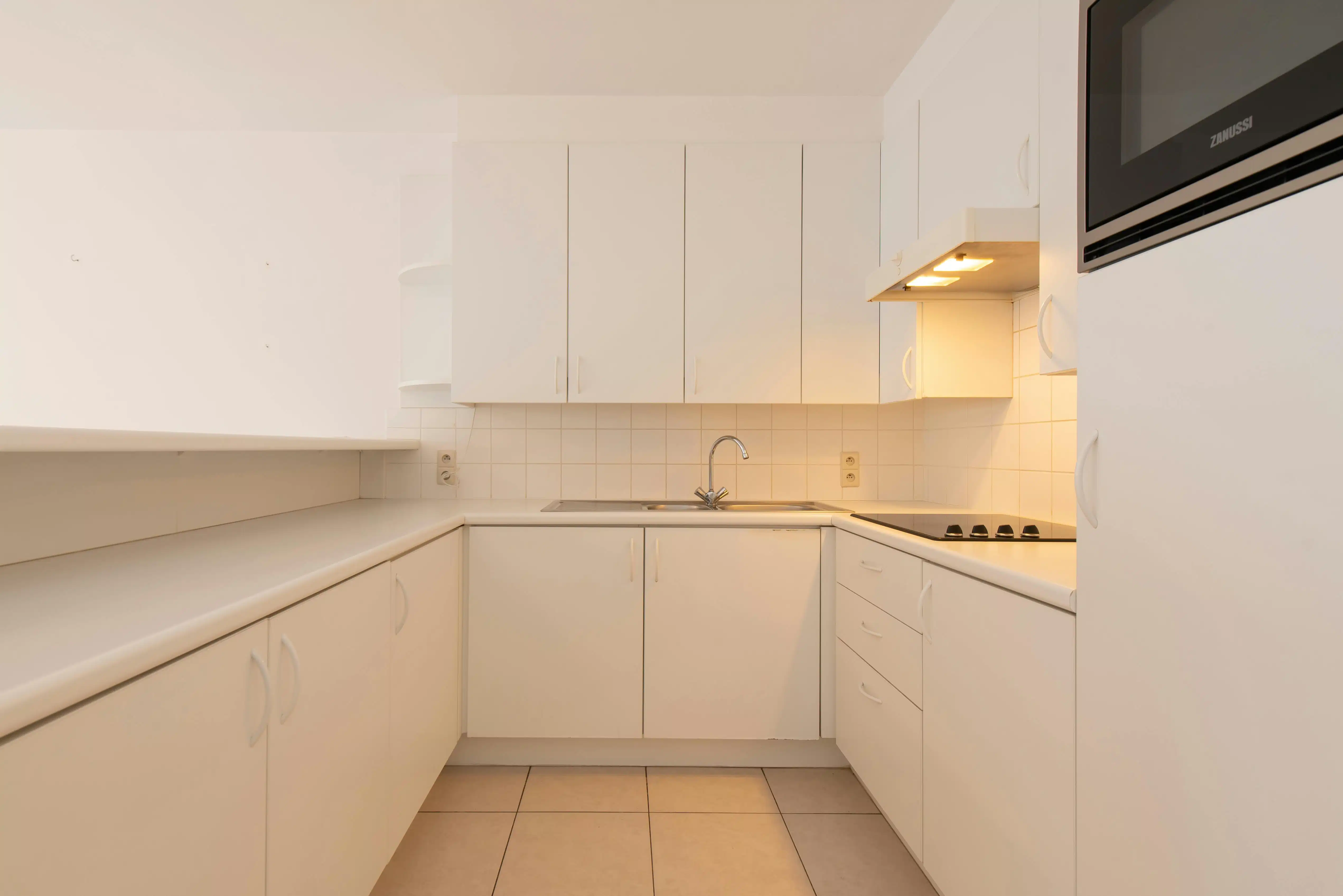 Centraal gelegen instapklaar appartement centrum Oostende  foto 14