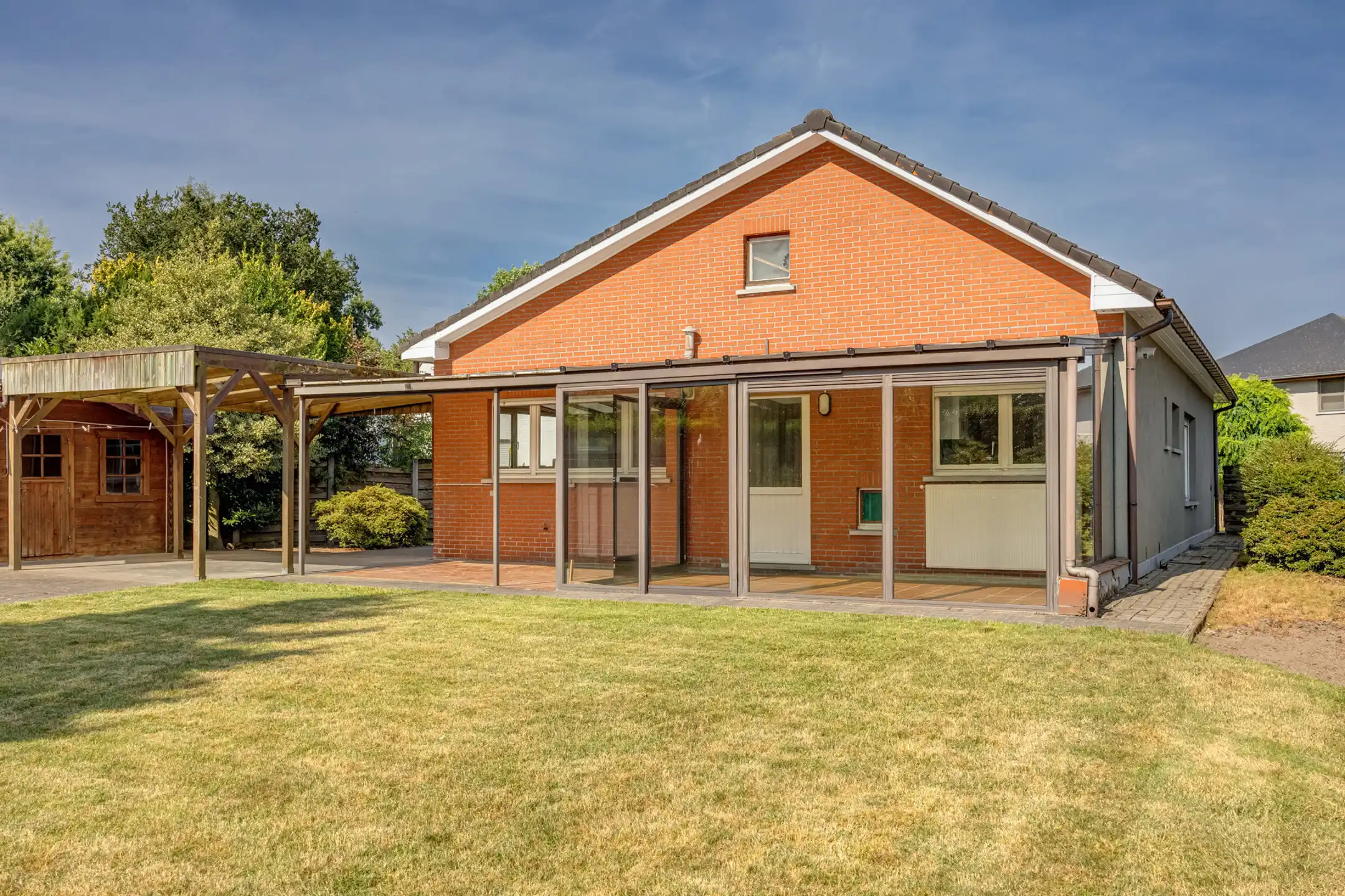 Zeer gunstig gelegen gelijkvloerswoning met 2 slpk op 723 m² foto 31