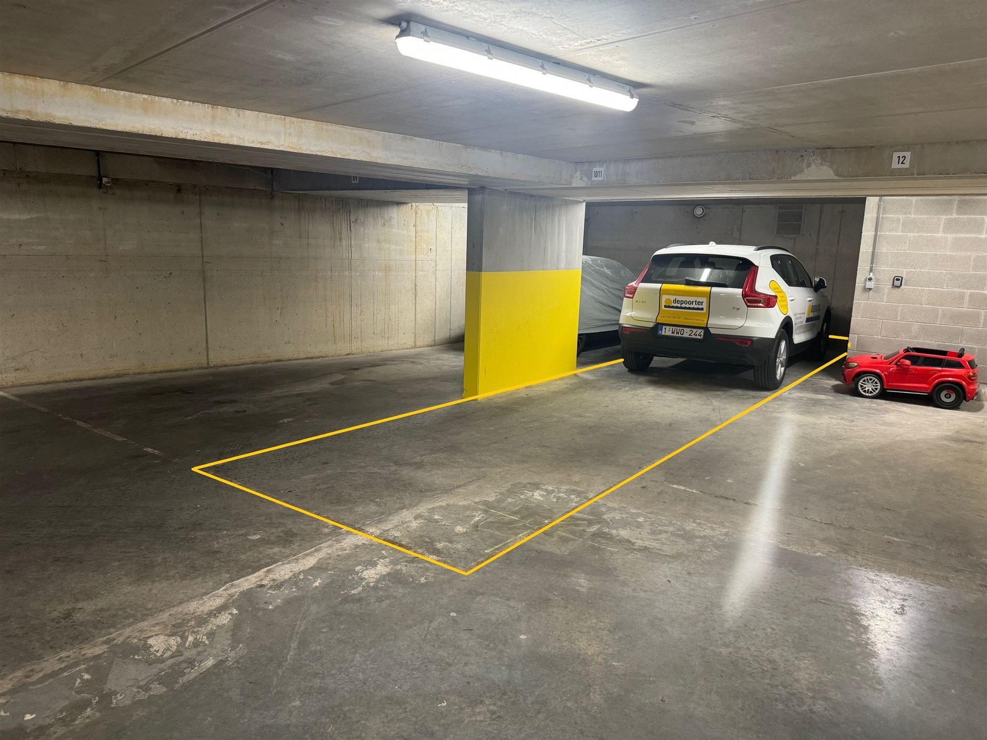 Autostaanplaats foto 2