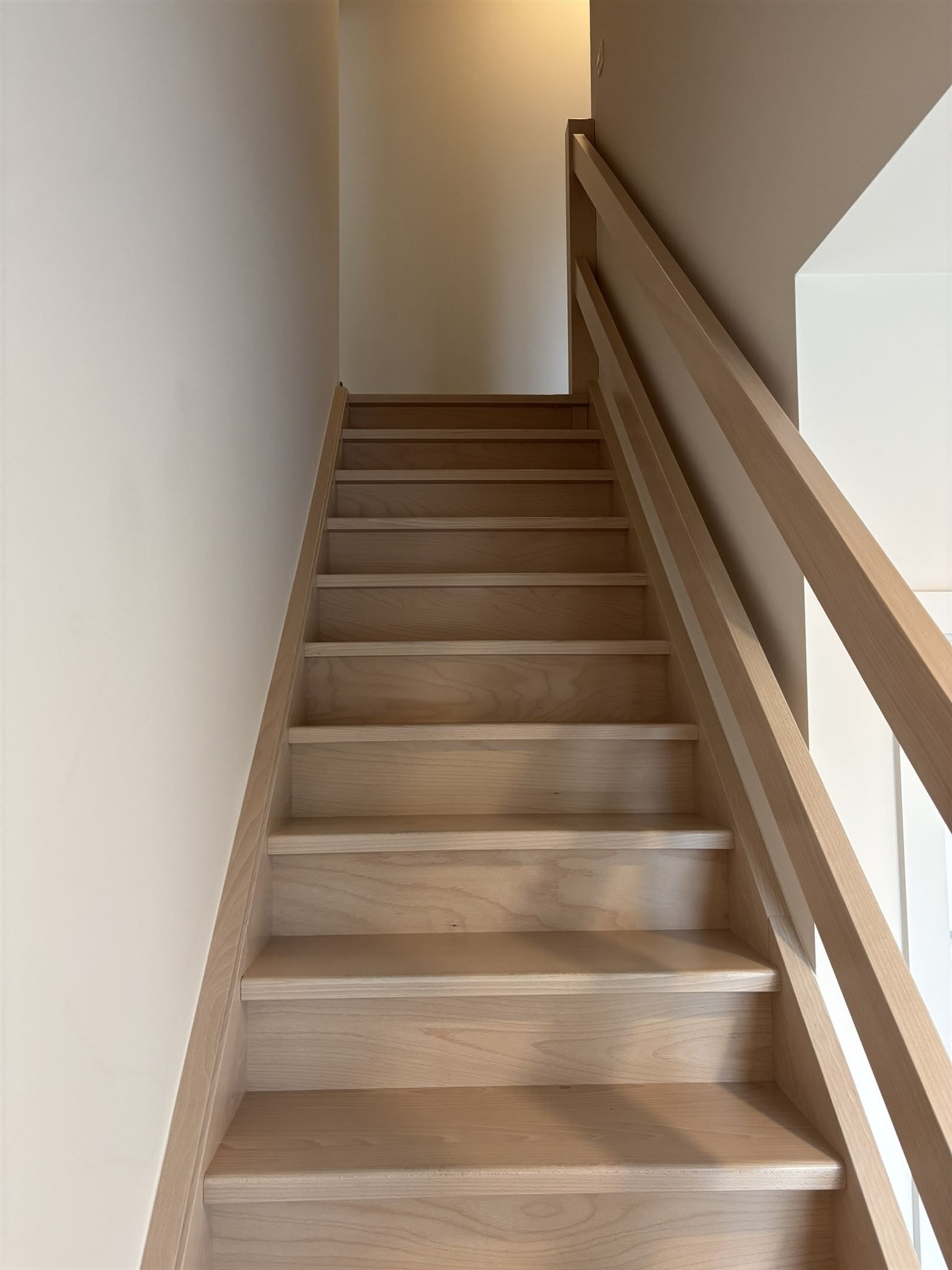 Stadswoning met 3 slaapkamers met carport foto 9