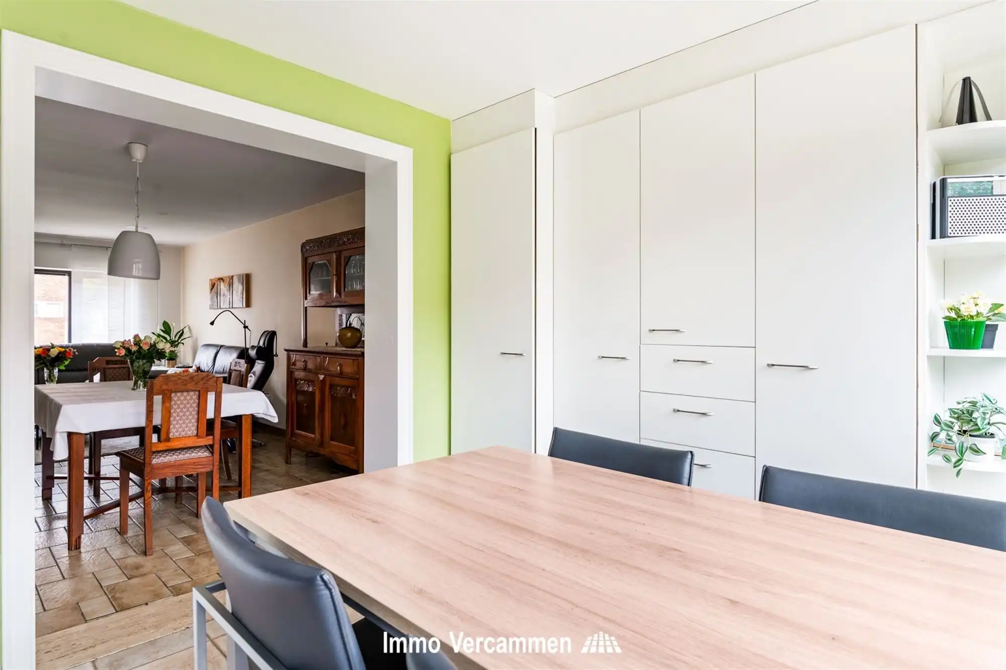 Zeer goed onderhouden woning op een A - locatie te Mechelen foto 5