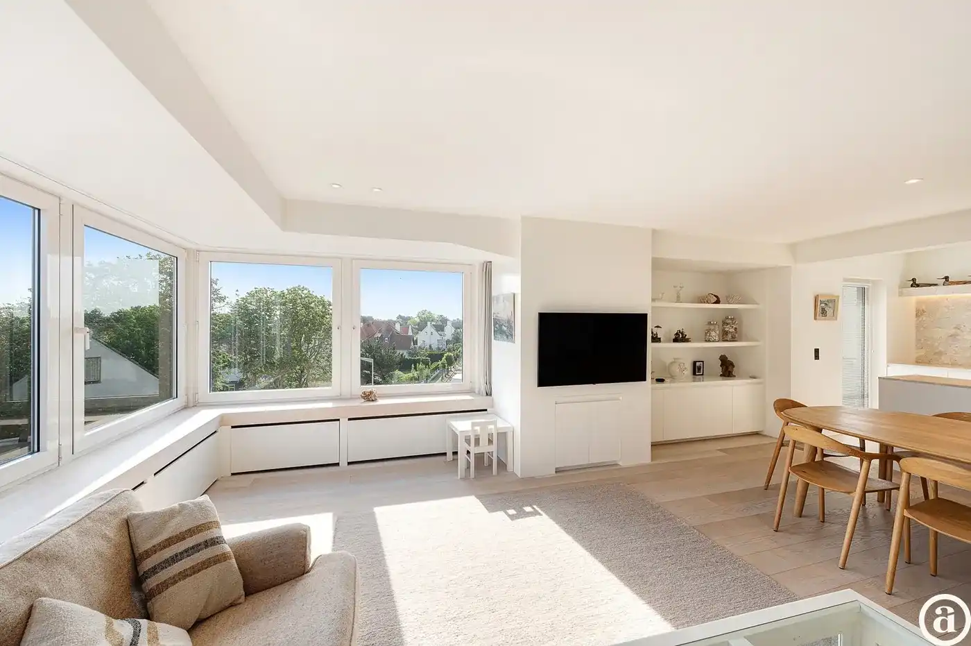 Stijlvol hoekappartement met open uitzicht nabij het Zoute. foto 4