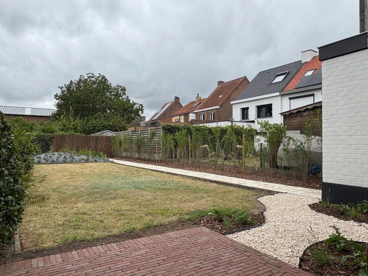 Volledig gerenoveerde woning met hoogwaardige, stijlvolle materialen te koop in Kuurne. foto 23