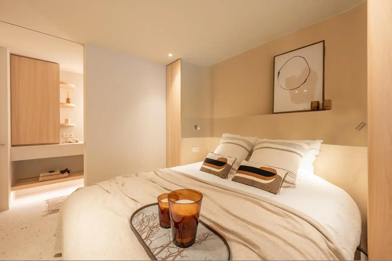 CLARIDGE foto 2
