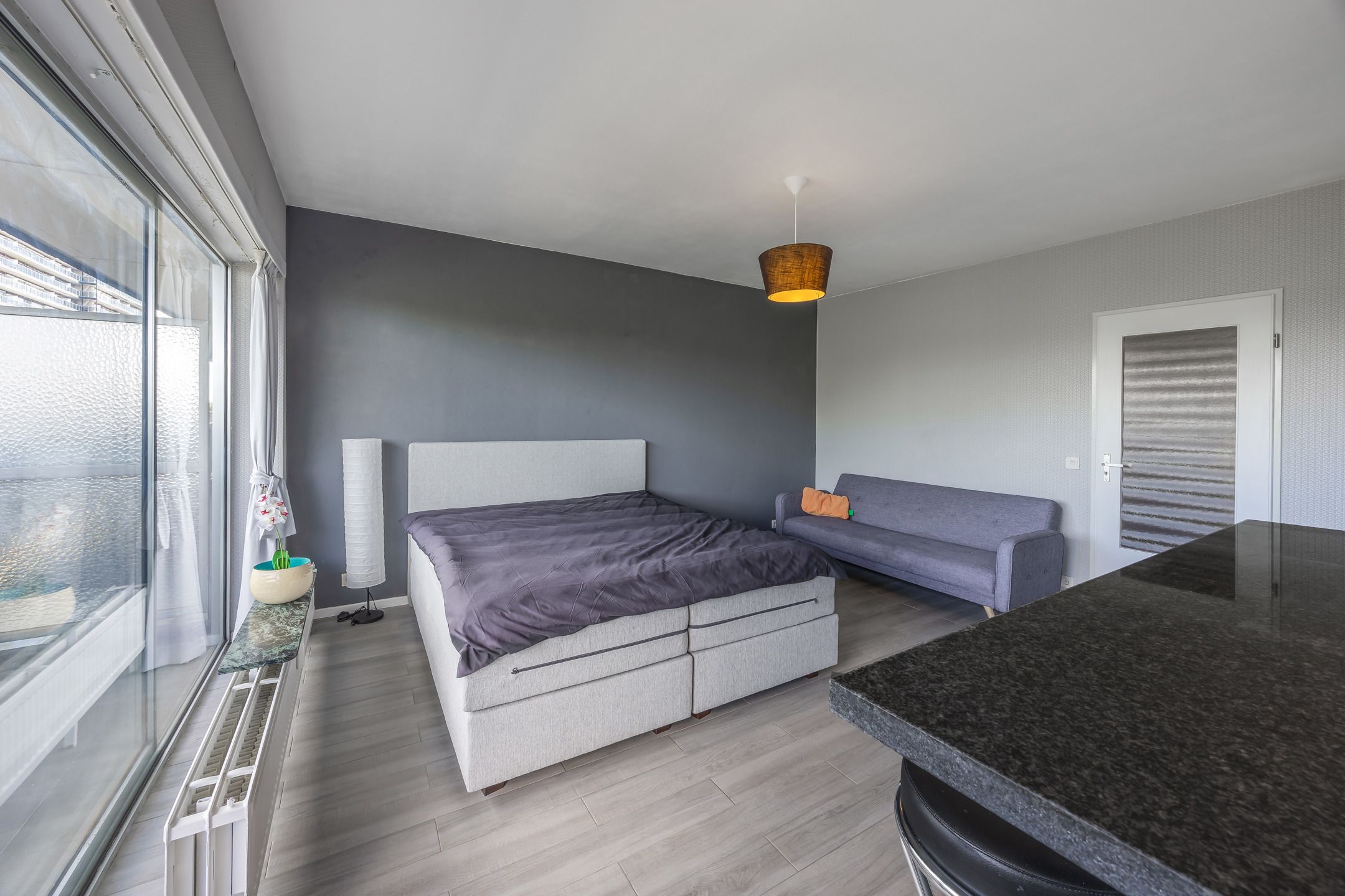 Luxe bemeubelde Studio met Terras & Groenzicht nabij Leiebos foto 8