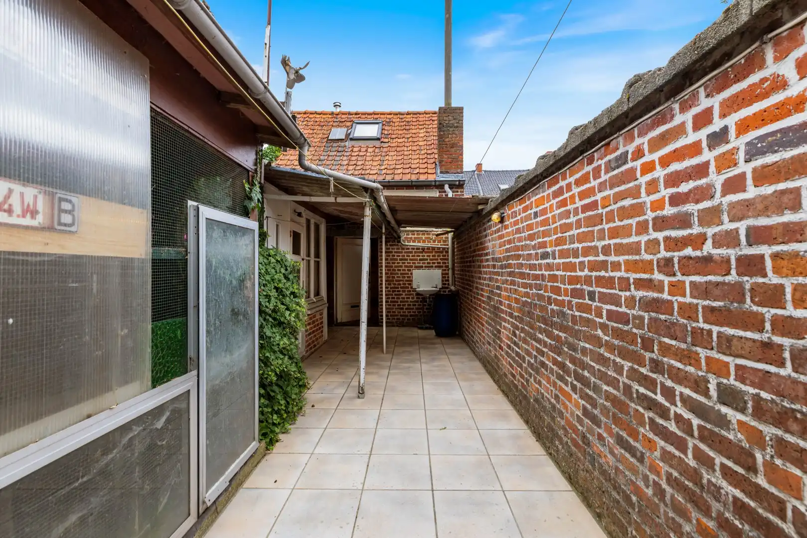 Te renoveren woning foto 14