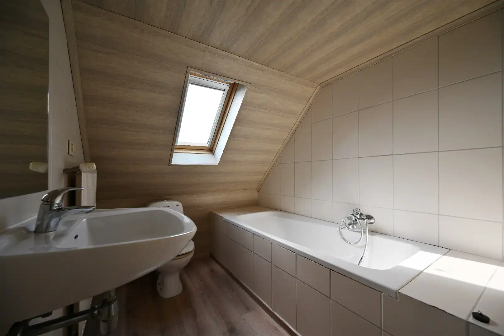Interessant appartement met 2 slpks, terras & mogelijkheid garage te Kaprijke (Bentille)   foto 6
