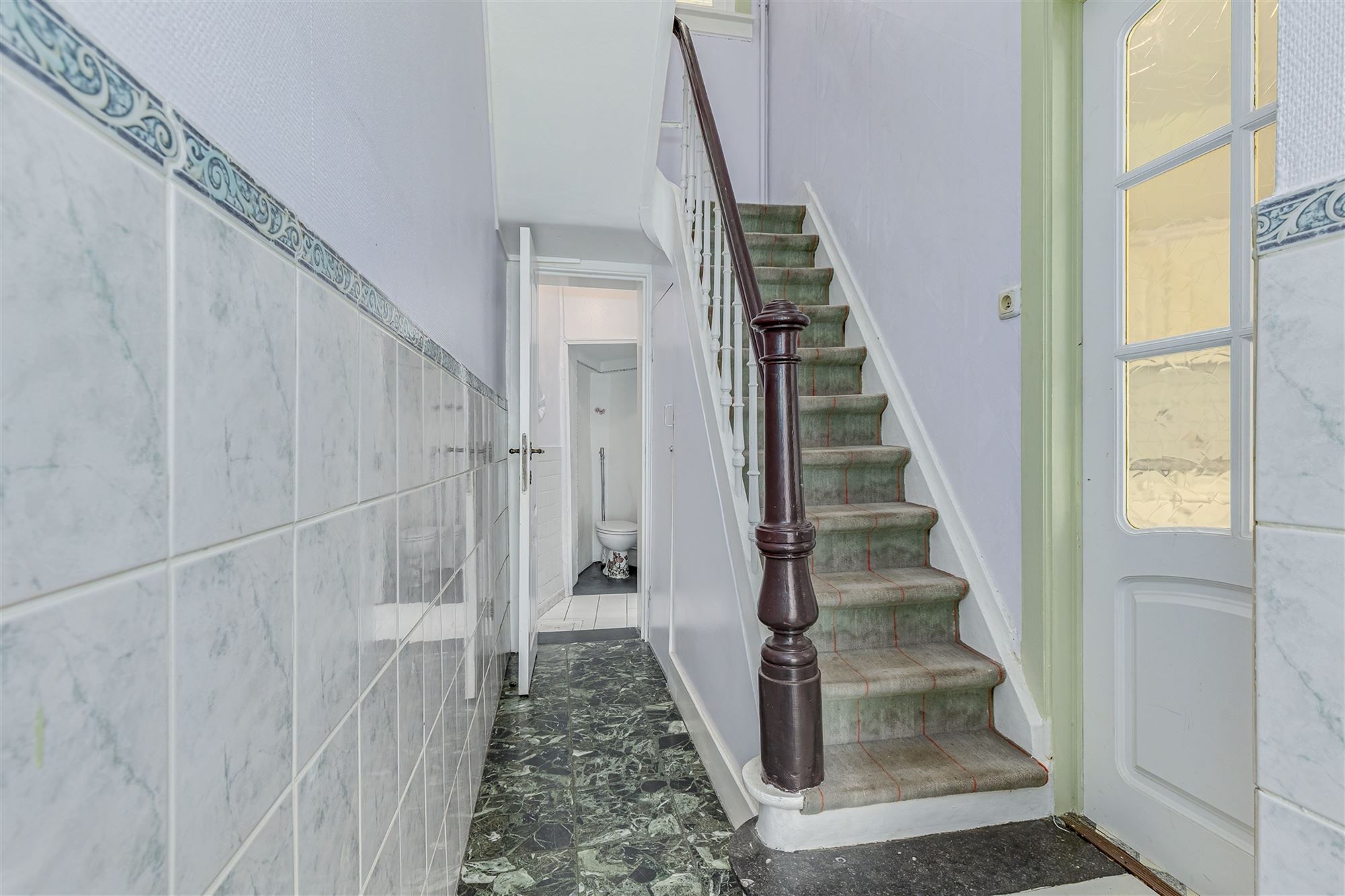 Charmante woning met enorm potentieel in hartje Berchem foto 8