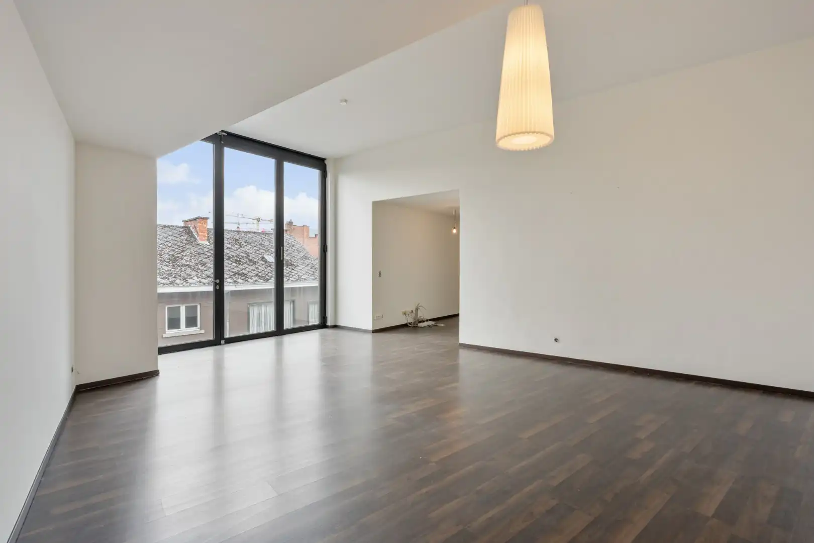 Handelspand, 150m², met 1-slaapkamerappartement op topligging in het centrum  foto 15