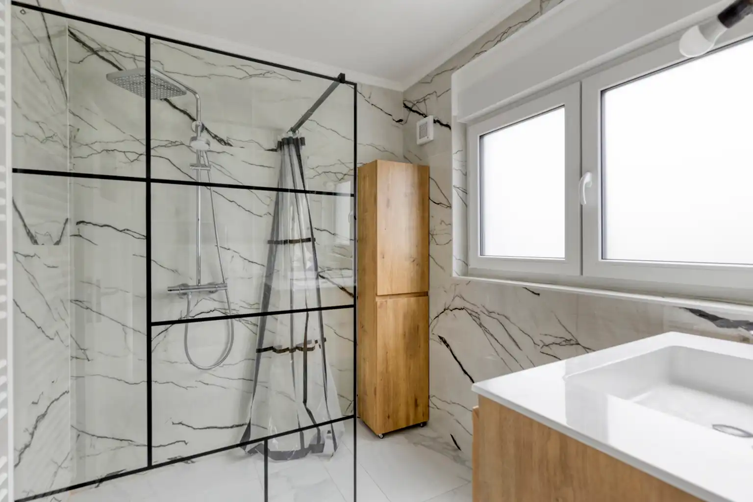 Instapklare woning, voorheen 3 slpk, extra kamers mogelijk foto 11