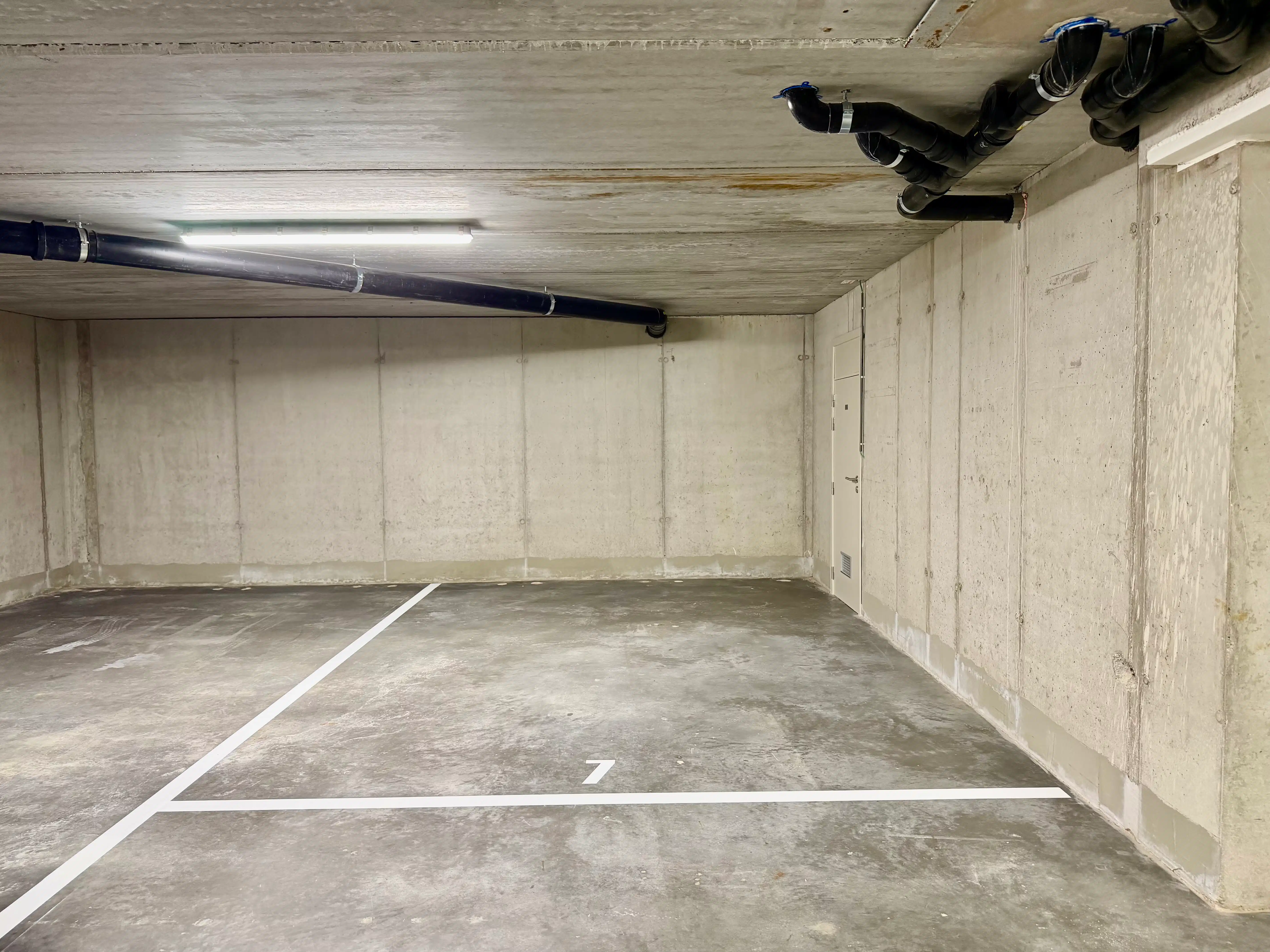 Nieuwbouwappartement met twee slaapkamers te huur foto 14