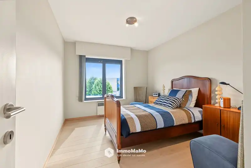 RUIM 2 SLAAPKAMER APPARTEMENT TE KOOP IN WACHTEBEKE foto 11