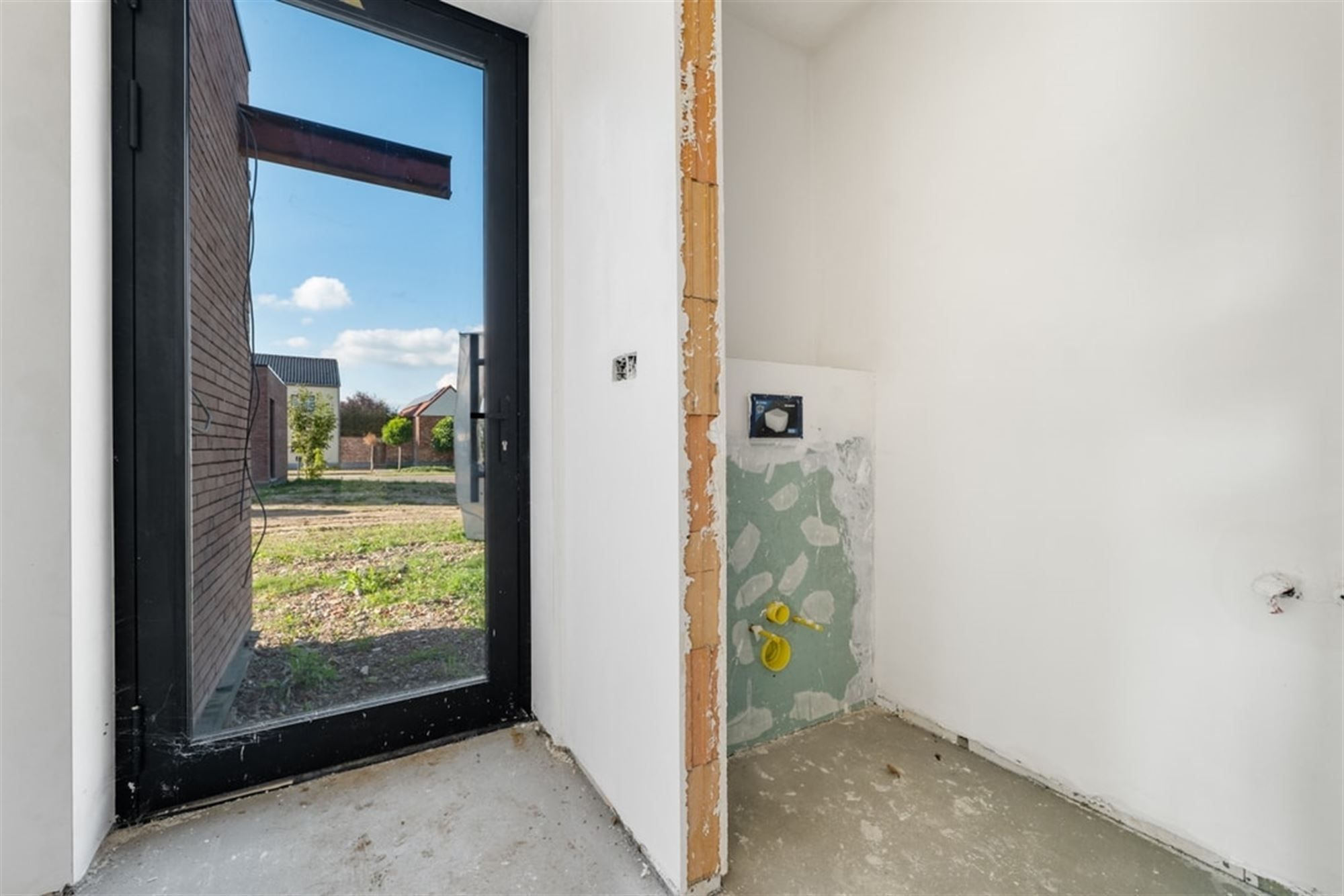 RUIME OPEN BEBOUWING GEKENMERKT DOOR EEN STRAKKE ARCHITECTUUR (LOT 1) foto 14