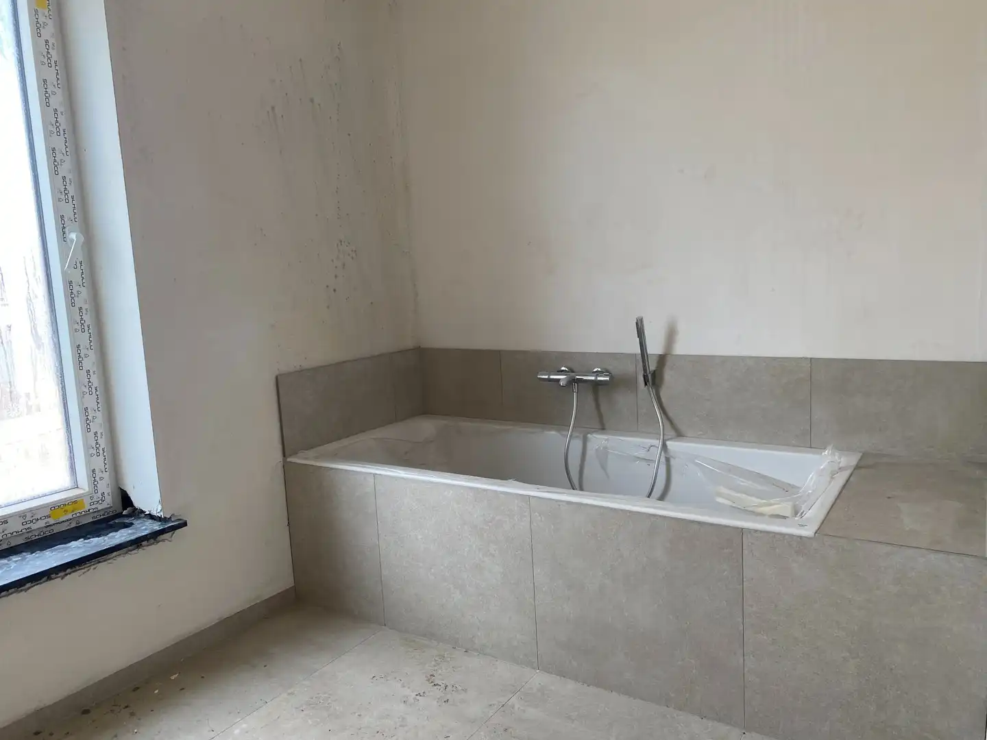 Moderne, energiezuinige nieuwbouwwoning met 4 slaapkamers, tuin en garage foto 16