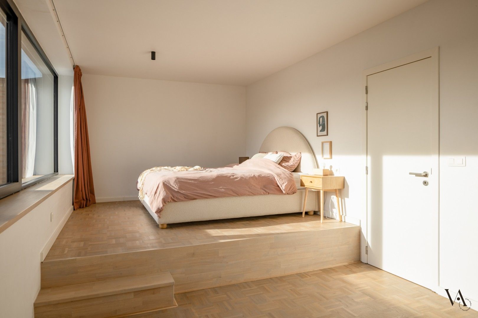 Prachtig gerenoveerde gezinswoning met grote tuin foto 7