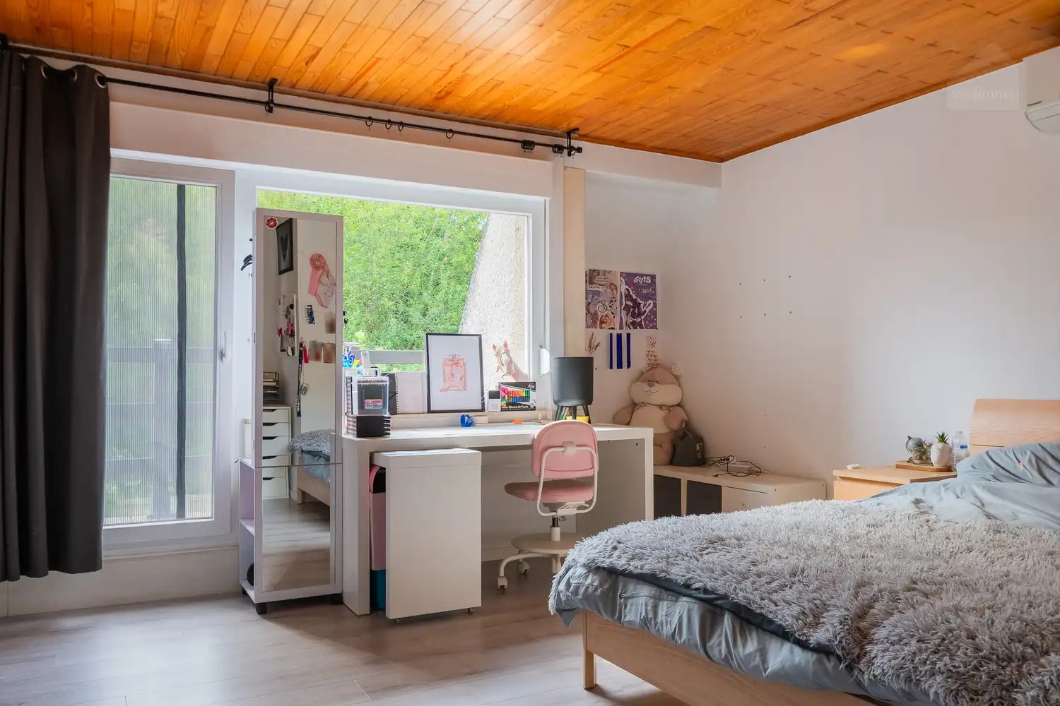 Ruime gezinswoning met 4 slaapkamers op een perceel van 840 m² foto 19